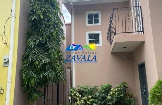 Casa ubicada en Res. Los Jarros, barrio La Hoya, Juticalpa, Olancho.